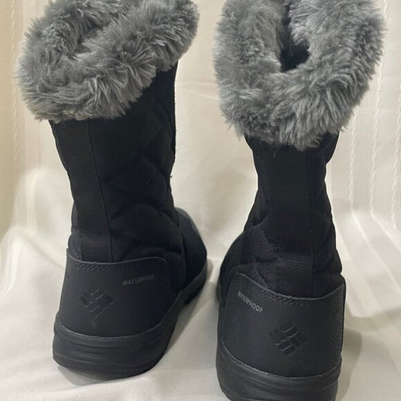 COLUMBIA BOOTS 200 GRAMS WINTER SNOW 
WARM COZY Sz 7 FAUX FUR/ LEATHER GOTHCORE - Picture 6 of 13